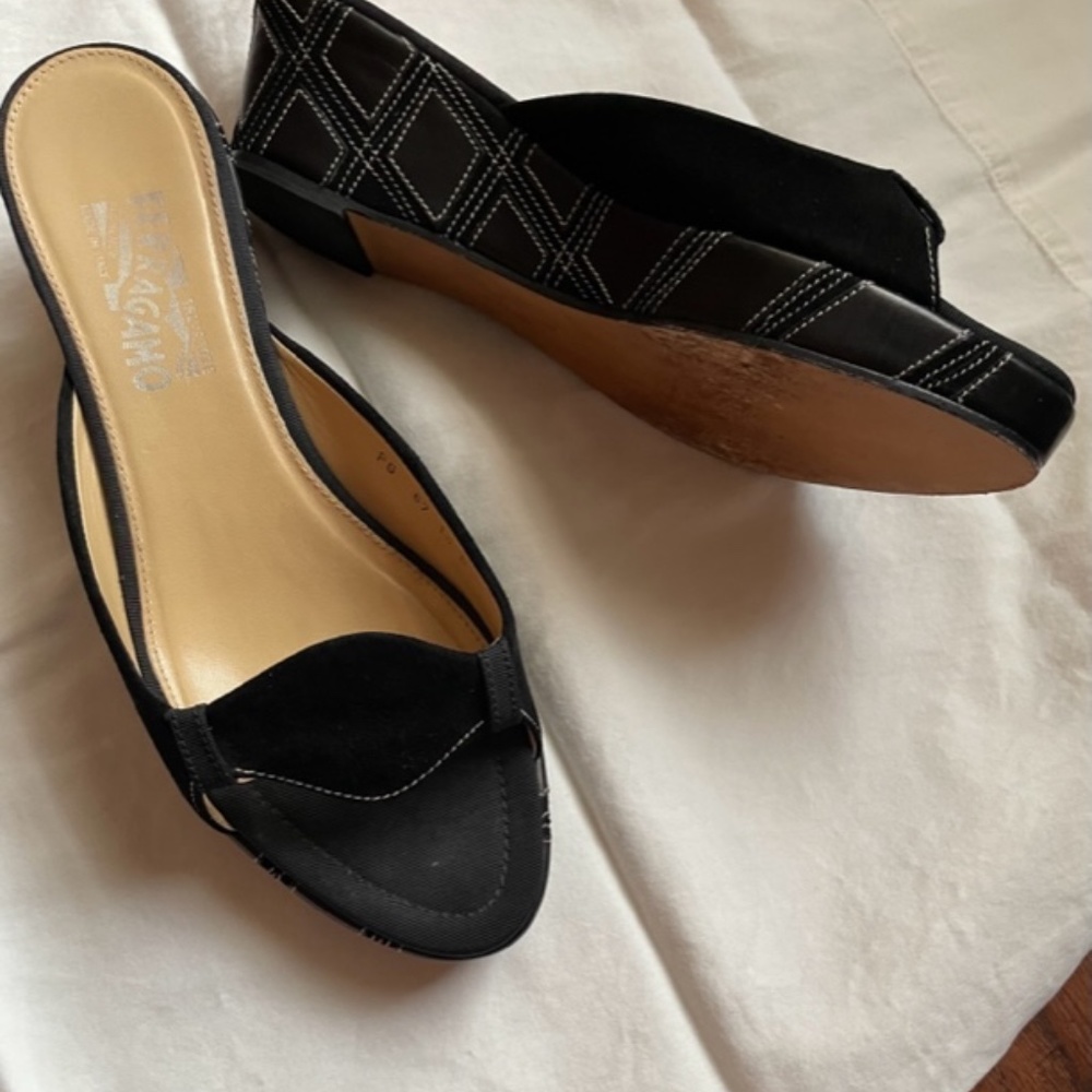 Salvatore Ferragamo Leather Slide